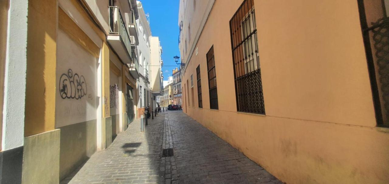 Mini Estudio Sevilla Centro Екстер'єр фото