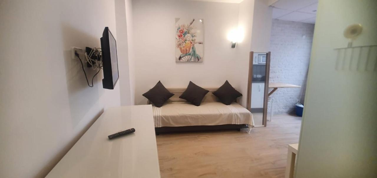 Mini Estudio Sevilla Centro Екстер'єр фото